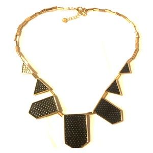 House of Harlow necklace